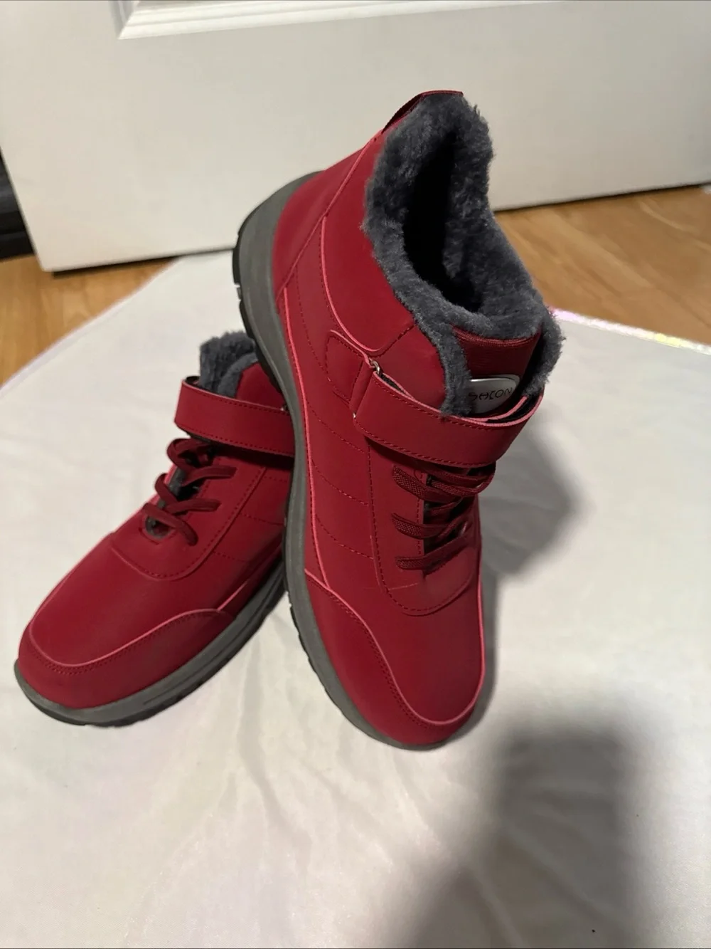 Fauean Men Boots Winter High Top Plush Insoles Non Slip Warm Size EU42 (US 9)NEW
